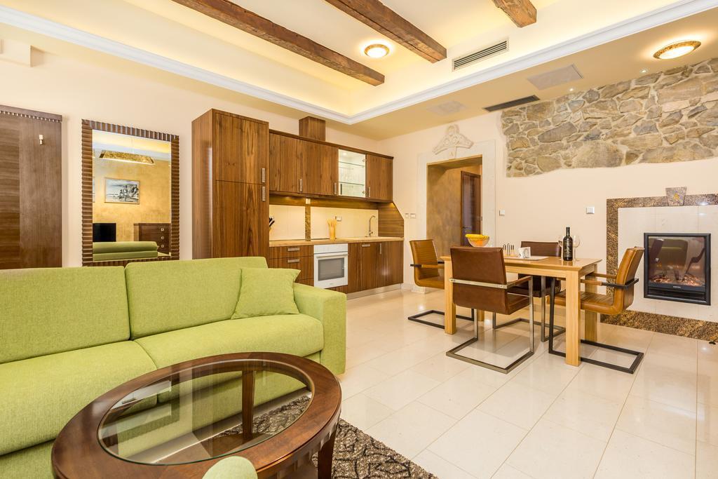 Villas Arbia Banjol Ngoại thất bức ảnh