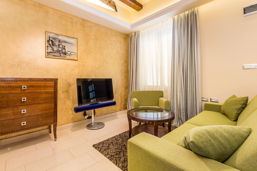 Villas Arbia Banjol Ngoại thất bức ảnh